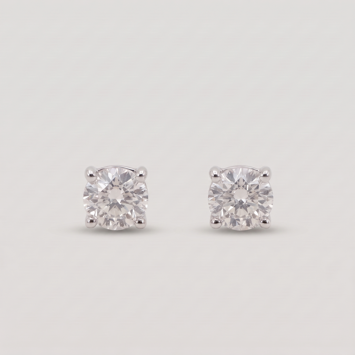 orecchini punto luce 0.80 ct
