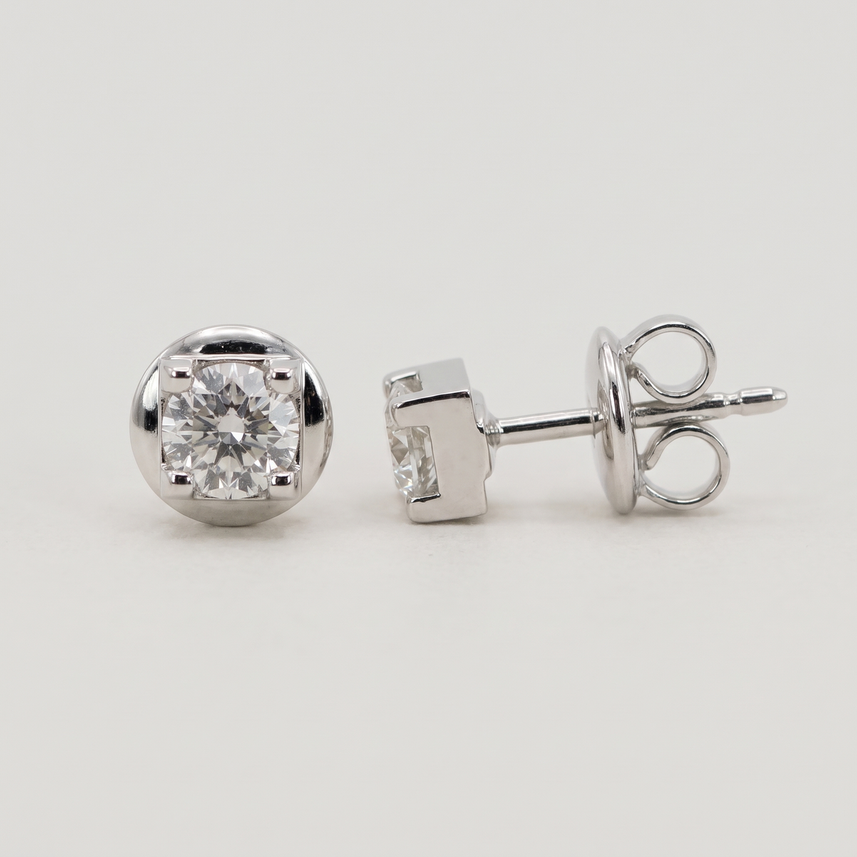 Orecchini punto luce 1.04 ct